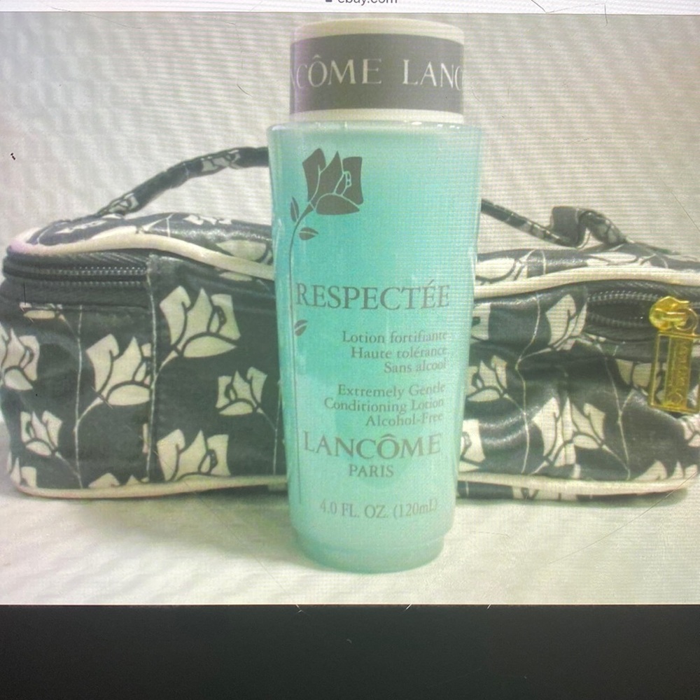 Lancôme respectee extremely gently cosmetics bag